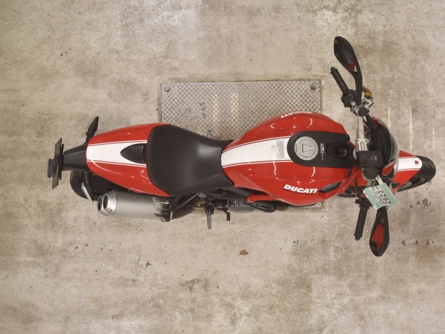 Ducati MONSTER 1100 EVO  2011г. 10,817K