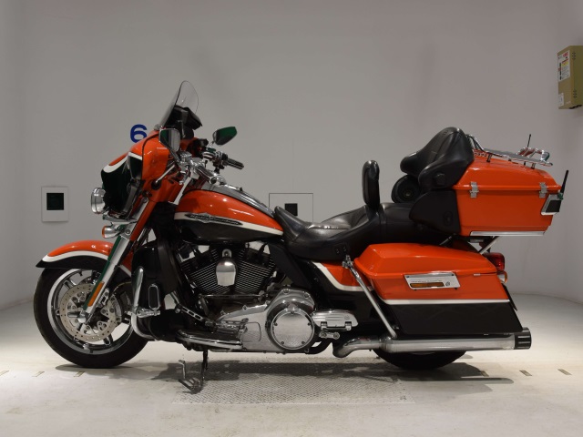 Harley-Davidson ELECTRA GLIDE ULTRA CLASSIC SE 1800 CVO  2012г. 147,025K