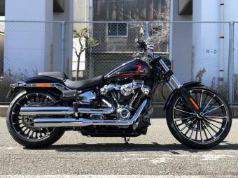 Harley-Davidson  HARLEY FXBR  2023 года выпуска