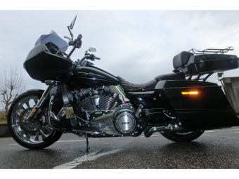 Harley-Davidson ROAD GLIDE CUSTOM KHM 2012 года выпуска