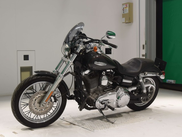 Harley-Davidson DYNA SUPER GLIDE CUSTOM FXDC1580  2007г. 25,011K