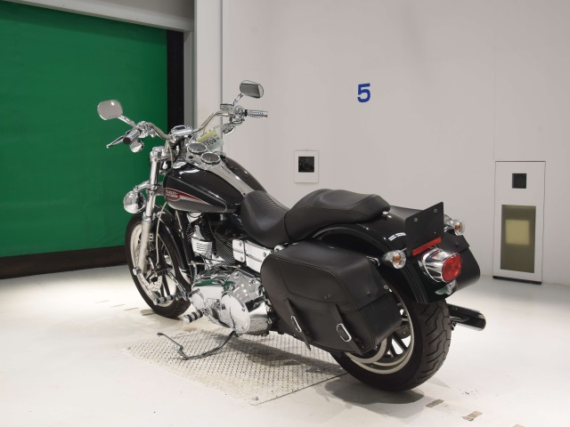 Harley-Davidson DYNA LOW RIDER I1450  2006г. 10,835K
