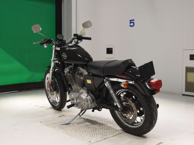 Harley-Davidson SPORTSTER IRONHEAD XLH883  2001г. 24,324K