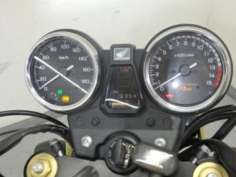 Honda CB 400 SF NC42 2015 года выпуска