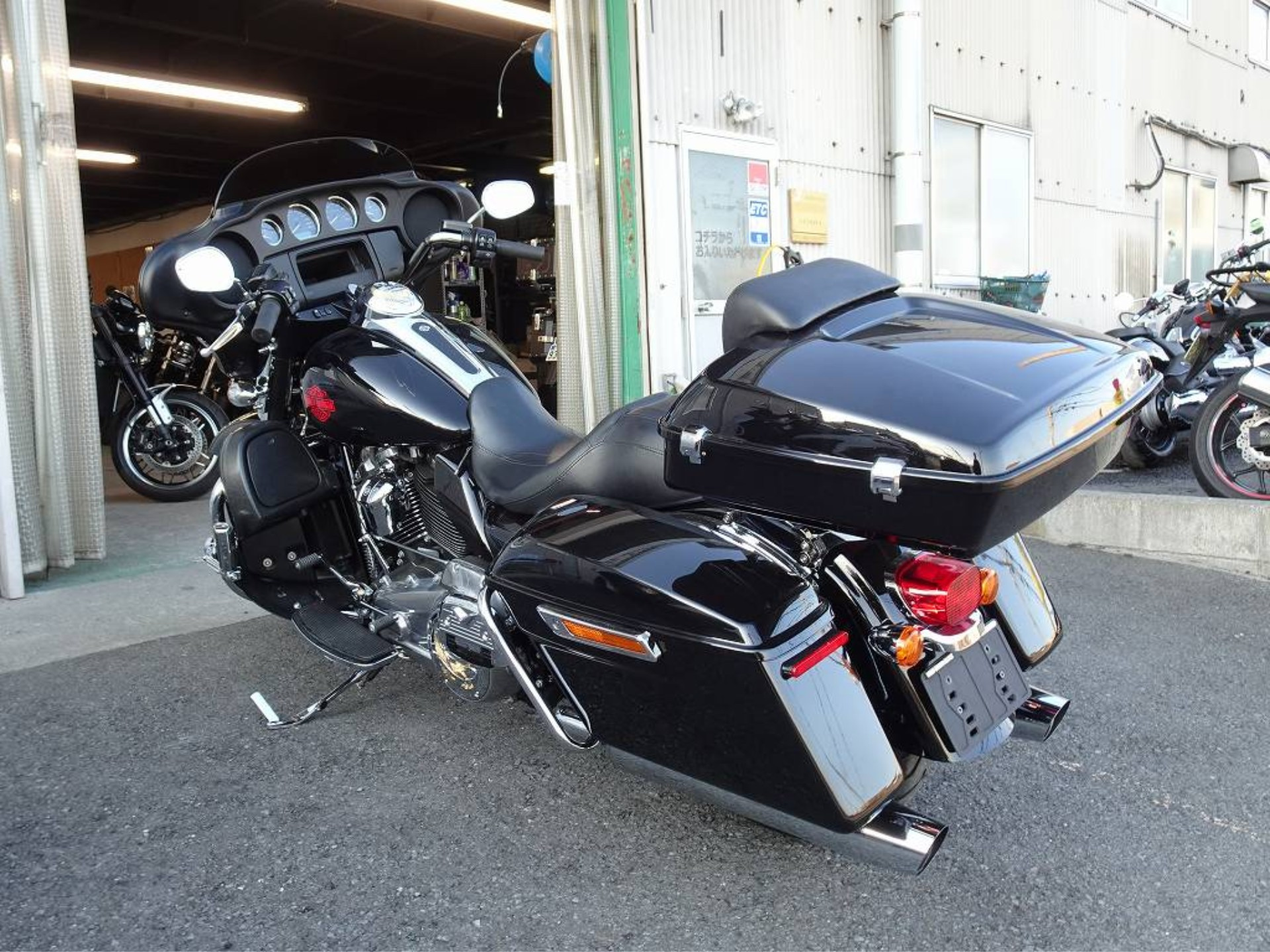 Harley-Davidson ELECTRA GLIDE FLHT1340-1450 FLC - купить недорого