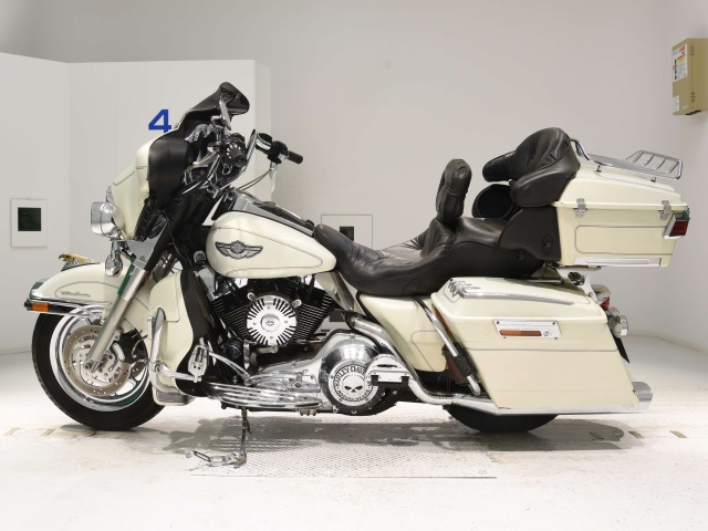 Harley-Davidson ELECTRA GLIDE ULTRA CLASSIC 1450  2003г. 36,746K