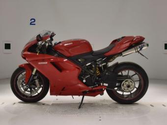 Ducati 1198  2010 года выпуска