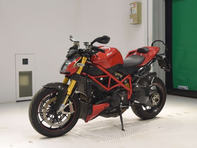 Ducati STREETFIGHTER S  2012г. 80,357K
