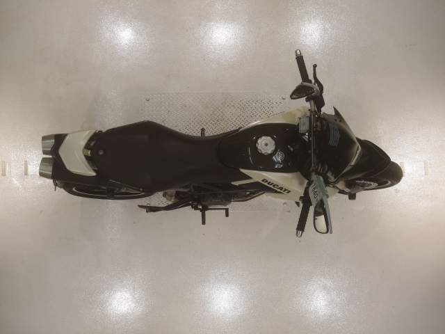 Ducati HYPERMOTARD 796  2010г. 14,979K