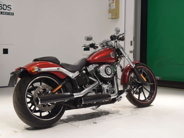 Harley-Davidson SOFTAIL BREAKOUT  2013г. 17,677K