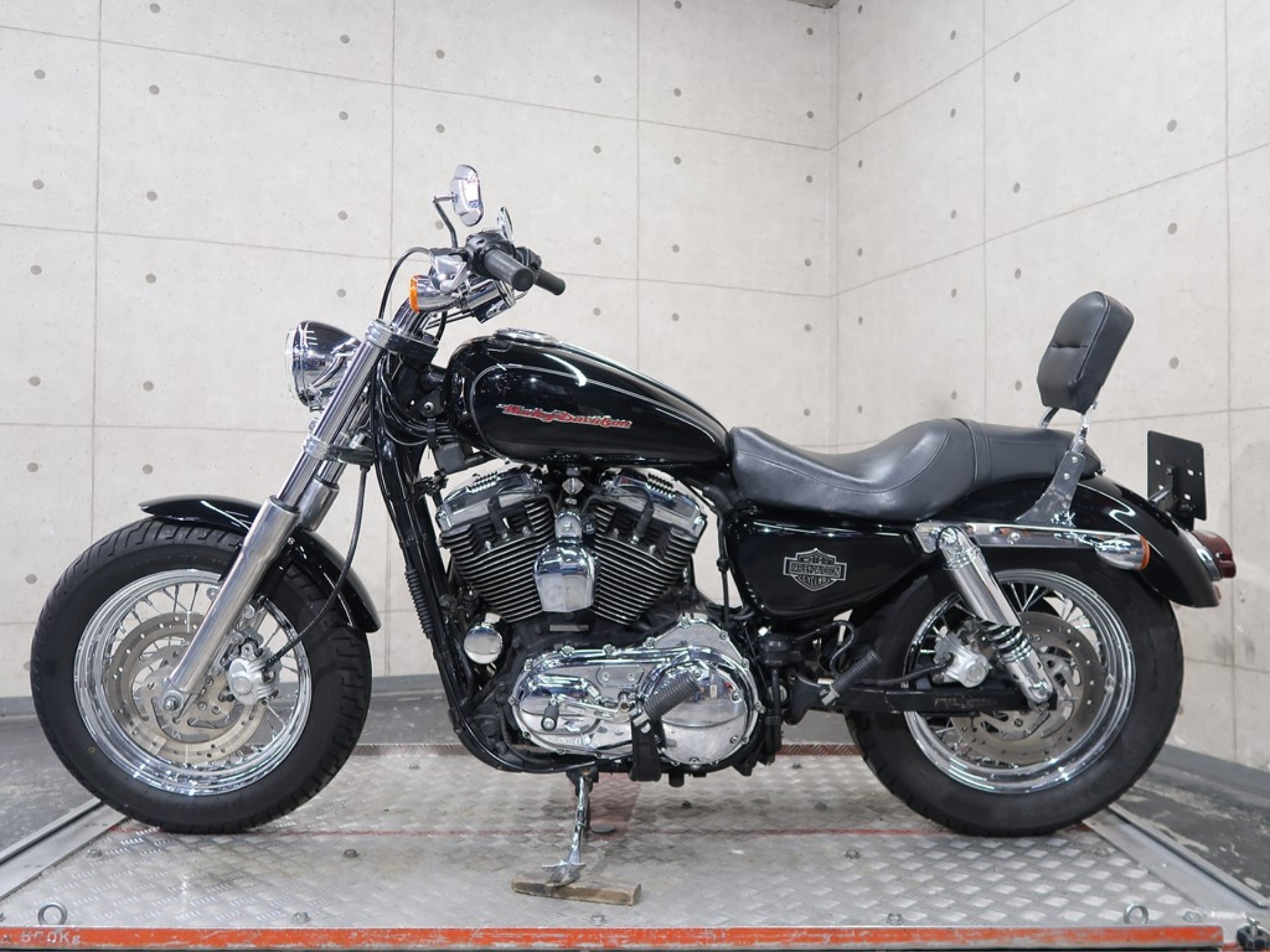 Harley-Davidson SPORTSTER CUSTOM XL1200C CGP - купить недорого