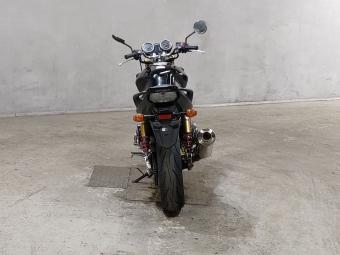 Honda CB 400 SF VTEC NC42 2014 года выпуска