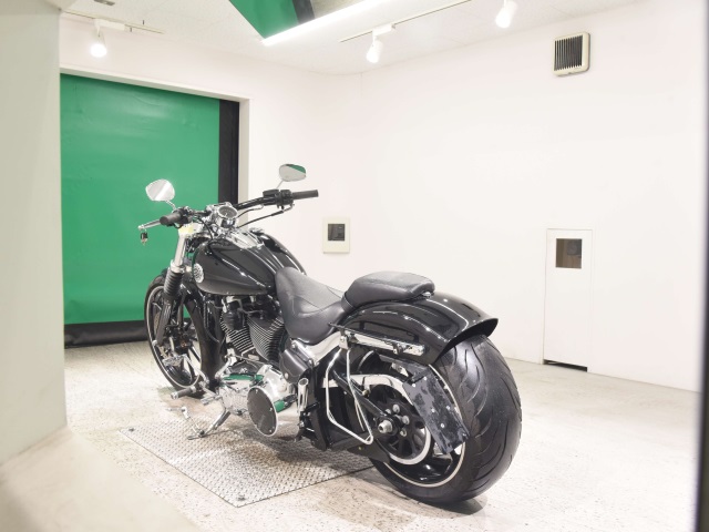 Harley-Davidson SOFTAIL BREAKOUT  2014г. 28,550K