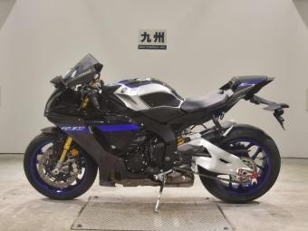 Yamaha YZF-R1M RN65J 2023 года выпуска
