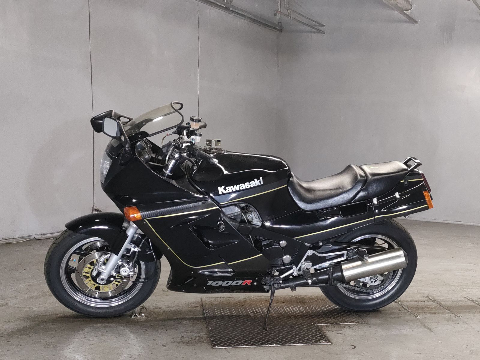 Kawasaki GPZ 1000 ZXT00A 1987г. 46684