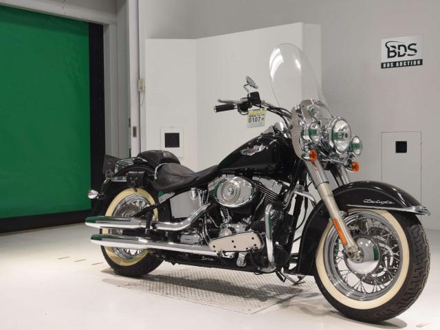 Harley-Davidson SOFTAIL DELUXE FLSTN1580  2012г. 5,434K