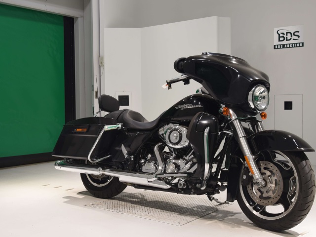 Harley-Davidson STREET GLIDE FLHX1580  2011г. 3,809K