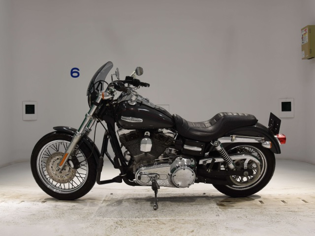 Harley-Davidson DYNA SUPER GLIDE CUSTOM FXDC1580  2007г. 25,011K