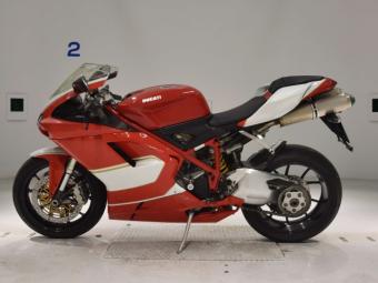 Ducati 848  2011 года выпуска