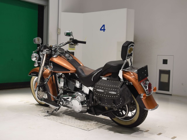Harley-Davidson SOFTAIL DELUXE FLSTN1580  2007г. 17,887K