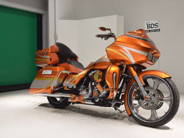 Harley-Davidson ROAD GLIDE ULTRA  - купить недорого