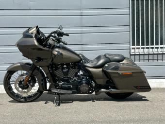 Harley-Davidson ROAD GLIDE CUSTOM SE 1800 CVO FLL 2021 года выпуска