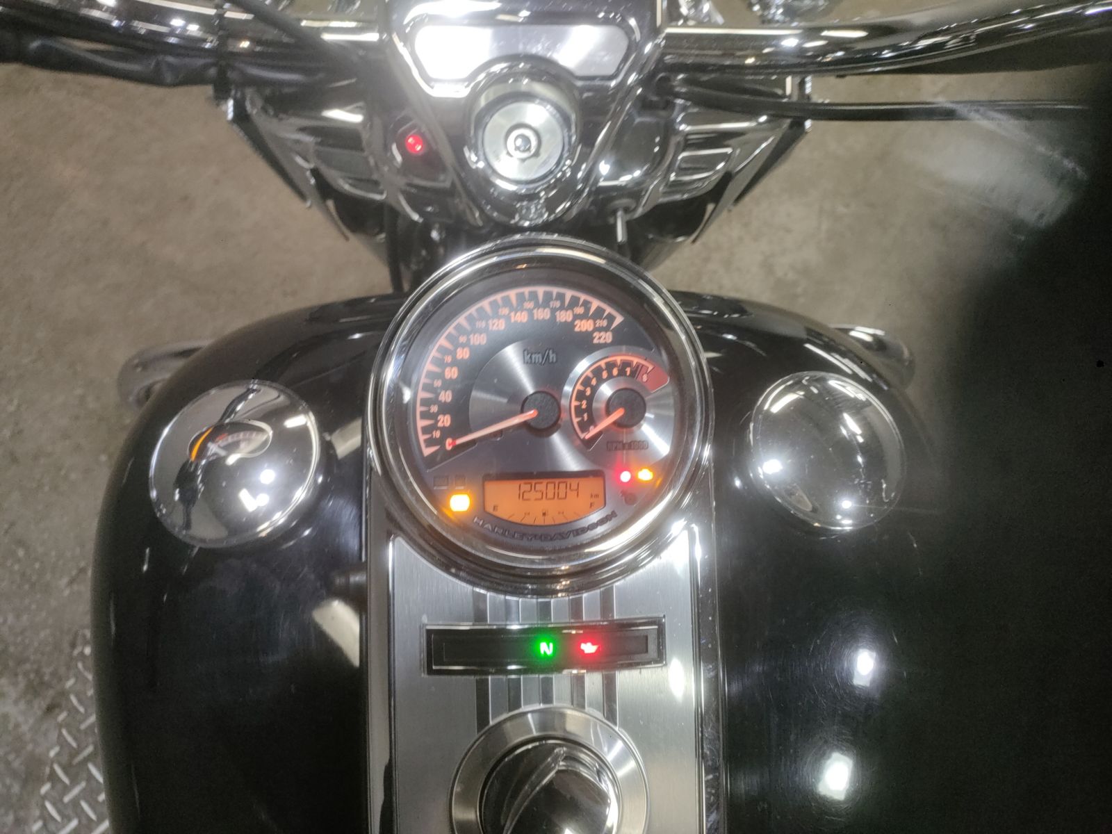 Harley-Davidson ROAD KING FLHR1690 FBM 2013г. 125004