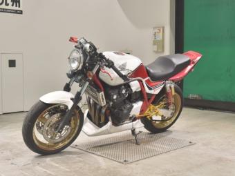 Honda CB 400 SF VTEC NC42 2011 года выпуска