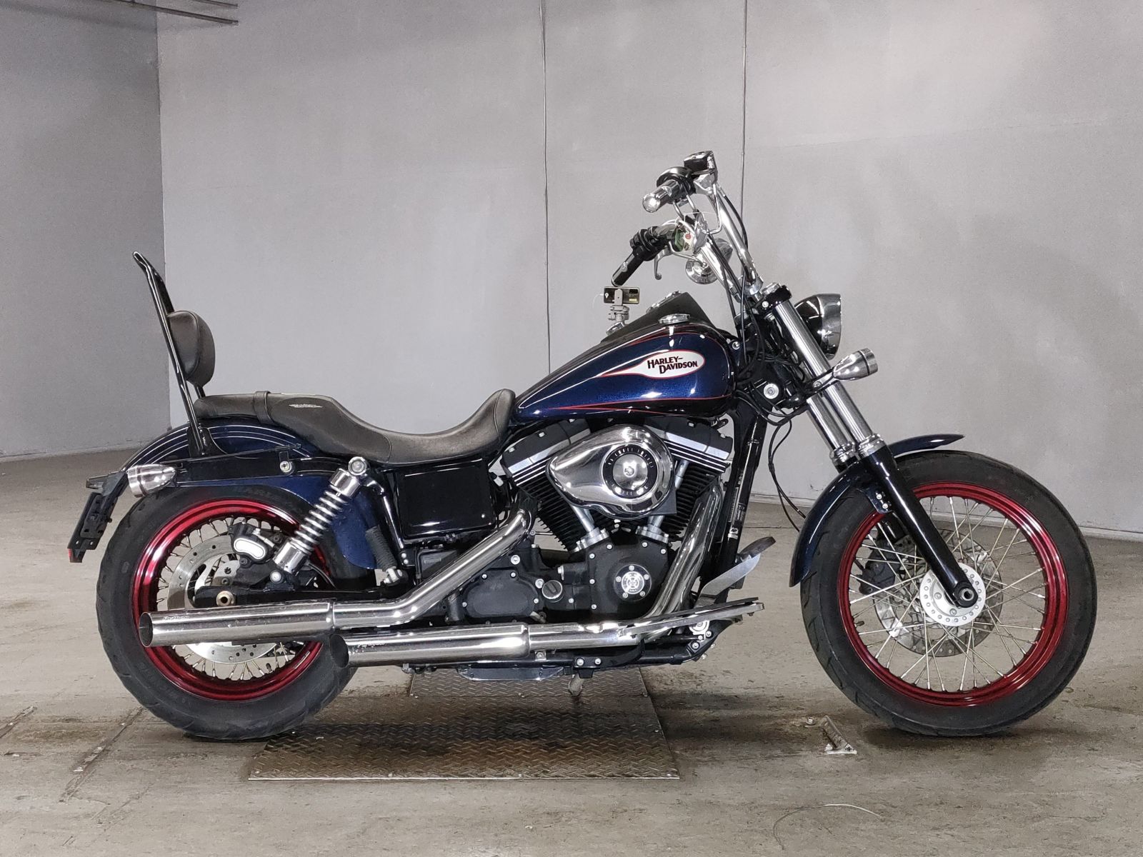 Harley-Davidson DYNA STREET BOB VB4 2013г. 13155