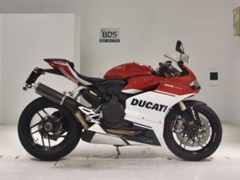Ducati 1199 PANIGALE  2013 года выпуска