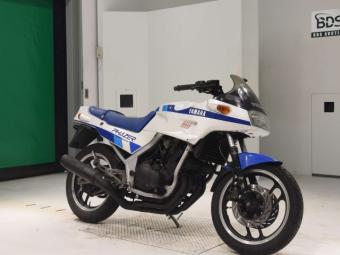 Yamaha FZ250 FAZER 1HX  года выпуска