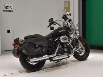 Harley-Davidson SPORTSTER CUSTOM XL1200CB  2014 года выпуска