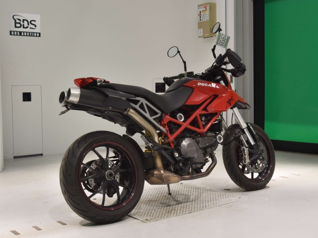 Ducati HYPERMOTARD 796  2011г. 22,056K