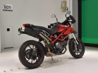 Ducati HYPERMOTARD 796  2011 года выпуска