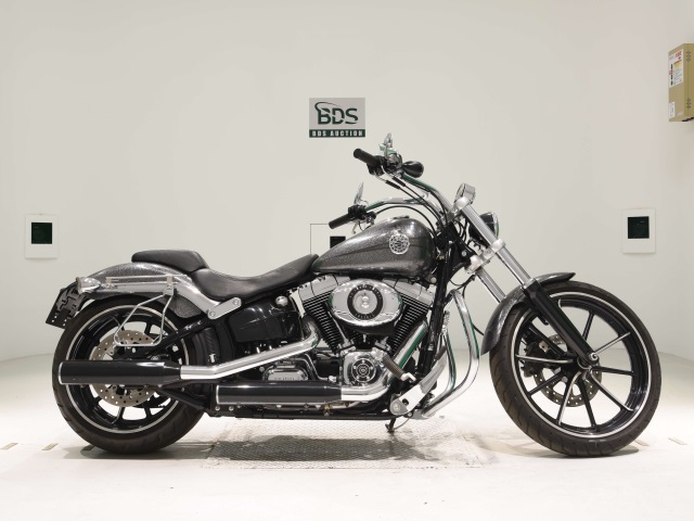 Harley-Davidson SOFTAIL BREAKOUT  2013г. 10,244K