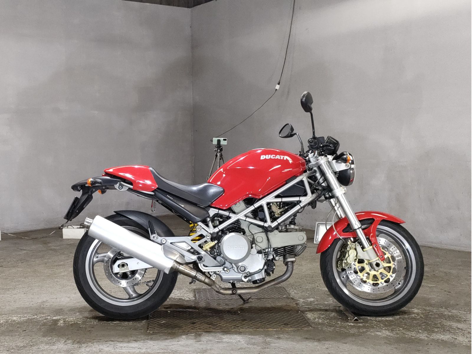 Ducati MONSTER 400 M407AA 2005г. 20854