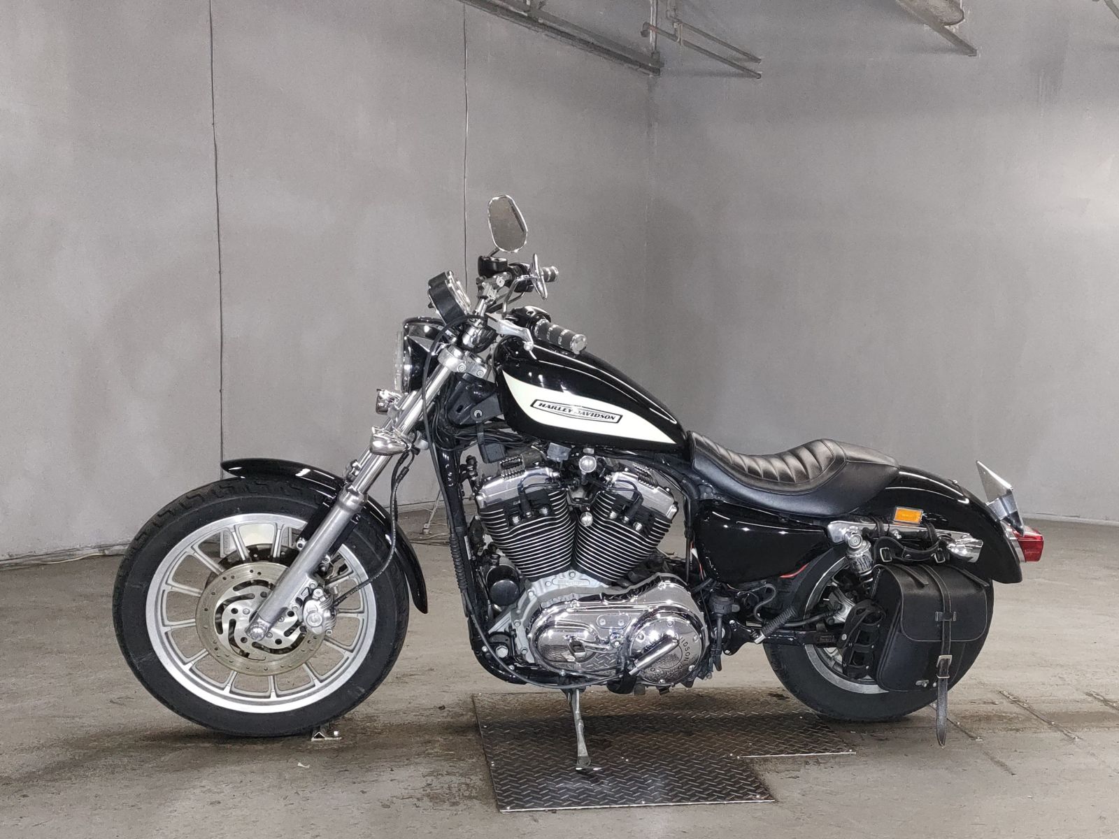 Harley-Davidson SPORTSTER 1200 ROADSTER CLP - купить недорого