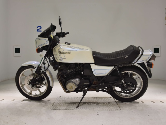 Kawasaki Z1100GP KZT10B - купить недорого