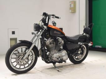 Harley-Davidson SPORTSTER XL883  2005 года выпуска