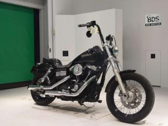 Harley-Davidson DYNA STREET BOB FXDB1580  2011 года выпуска