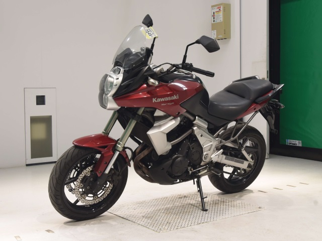 Kawasaki VERSYS 650  2011г. 67,133K