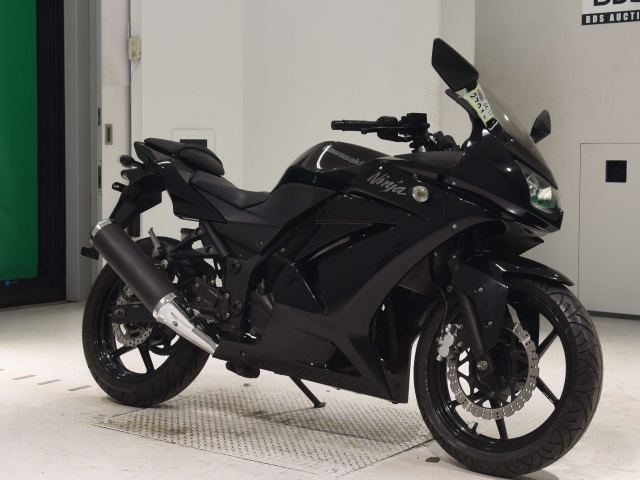 Kawasaki NINJA 250 R EX250K г. ? 14,479K
