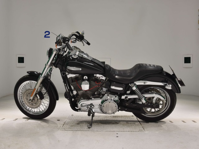 Harley-Davidson DYNA SUPER GLIDE CUSTOM FXDC1580  2006г. 54,816K