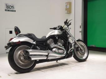 Harley-Davidson V-ROD 1130  2004 года выпуска