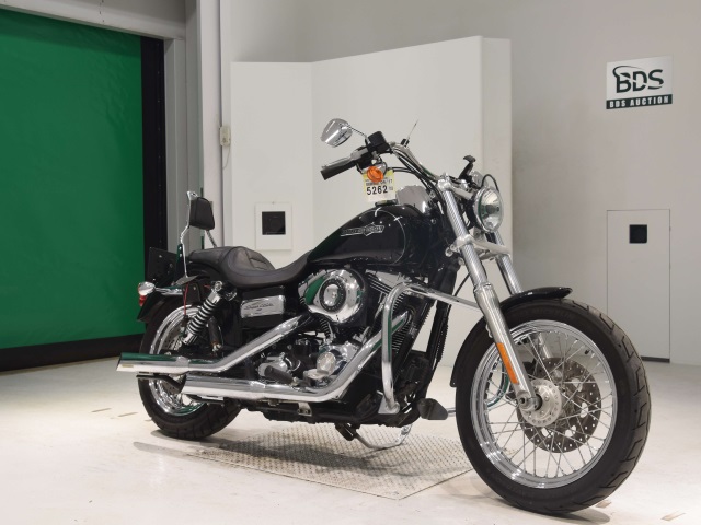 Harley-Davidson DYNA SUPER GLIDE CUSTOM FXDC1580  2013г. 4,781K