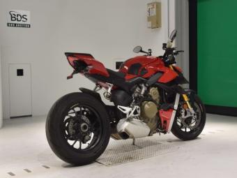 Ducati  DUCATI  STREET  FIGHTER V4S  2021 года выпуска