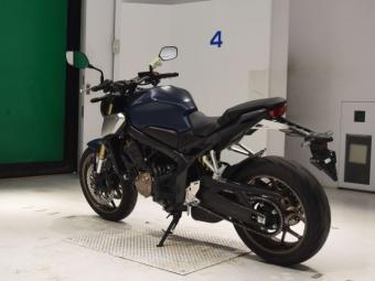 Honda CB 650 R RH03 2022 года выпуска