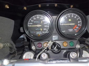 Honda CB 750 RC42 2002 года выпуска