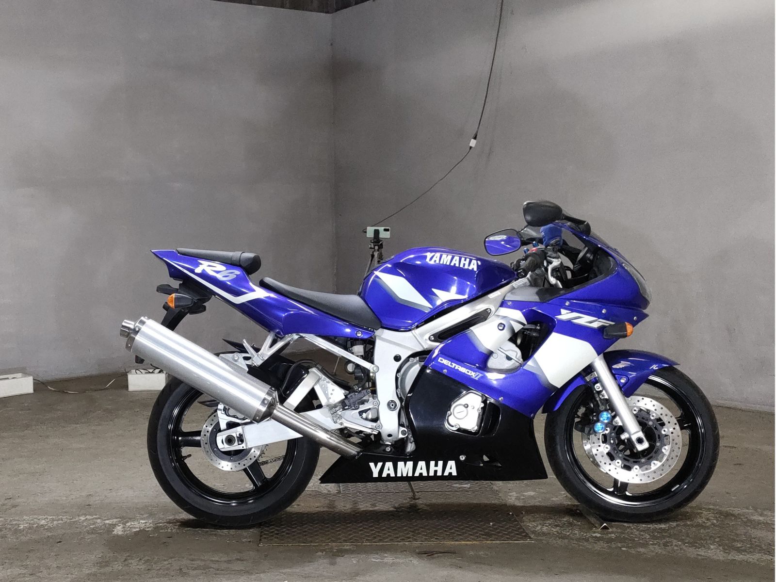 Yamaha YZF R6 RJ036 2001г. 7510