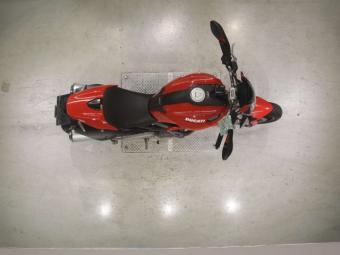 Ducati MONSTER 696  2010 года выпуска